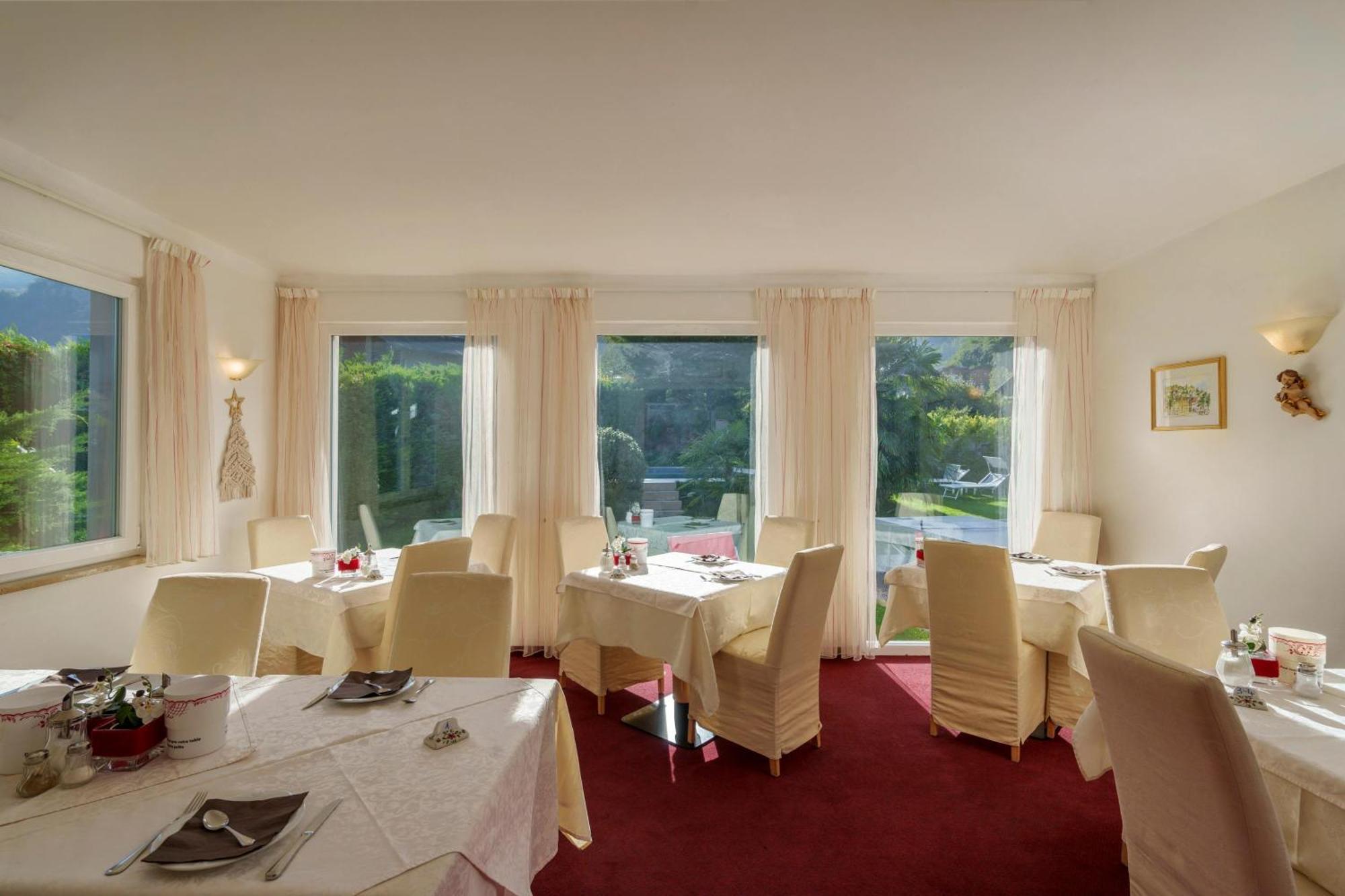 Hotel Appartement Lahngut 네어스 외부 사진