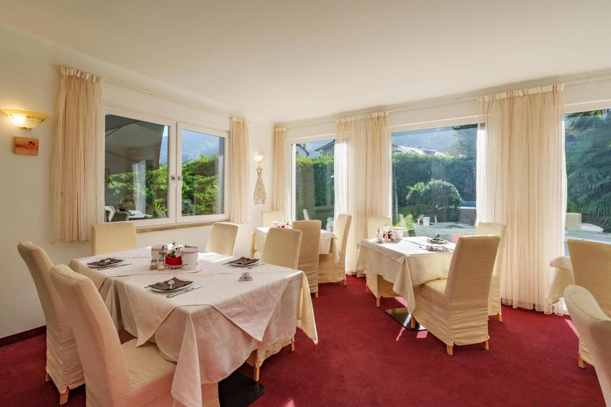 Hotel Appartement Lahngut 네어스 외부 사진