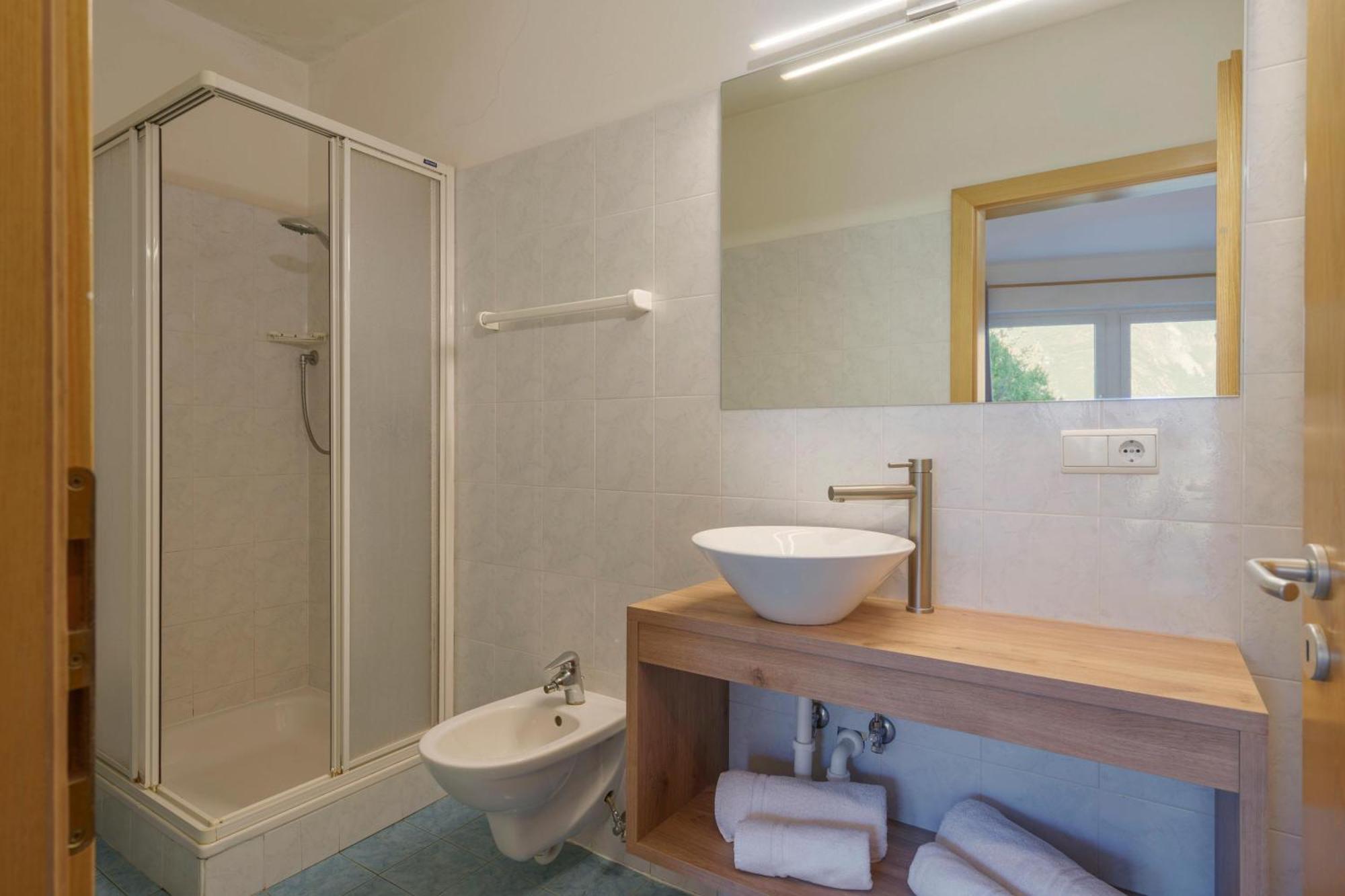 Hotel Appartement Lahngut 네어스 외부 사진